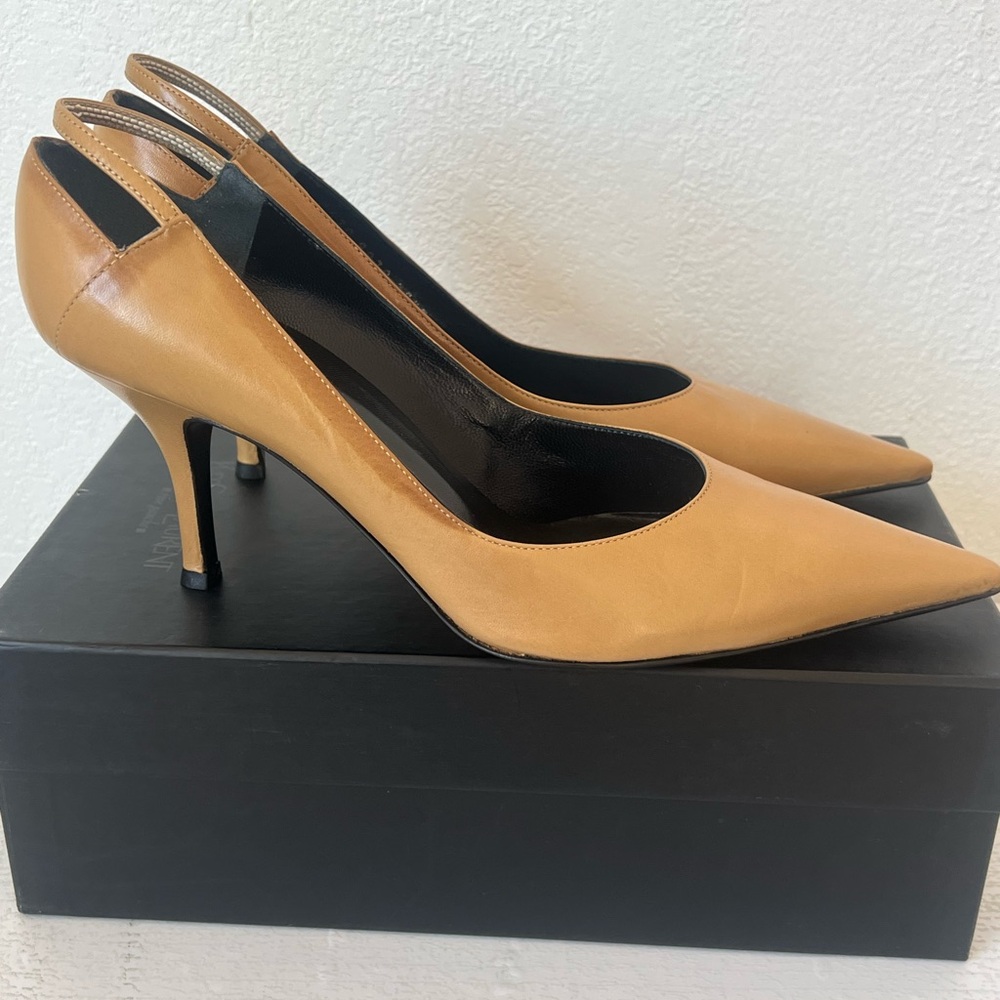 YSL Rive Gauche Vintage 39.5 pump